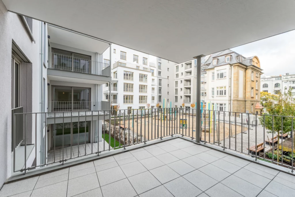 Balkon_MuWo_Viva-Agrippina-scaled